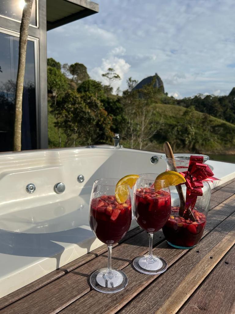 Cabana Privada Sin Prisa "Not Rush" Preciosa! Con Jacuzzi, Vista Y Acceso Directo Al Embalse, Vista A La Piedra , Deporte Acuatico Paddle Board And Breakfast Incluidos ! Imperdible Guatapé Екстериор снимка